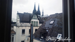 видна крыша Кёльнского собора